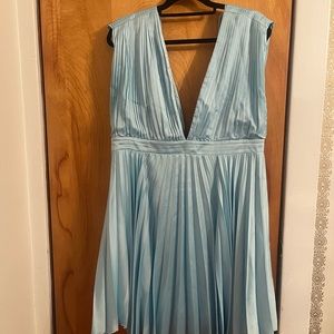 XL Abercrombie & Fitch Pleated Satin Dress